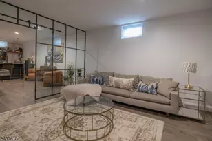 224 N 18th St, Kenilworth, NJ 07033 - Photo 14