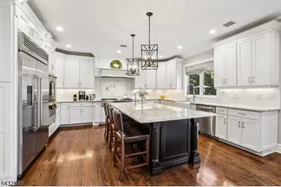 107 Longview Ave, Chatham Township, NJ 07928 - Photo 10