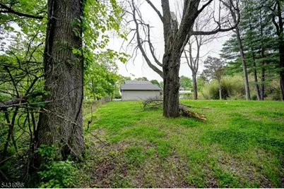 147 Carter Rd, Lawrence Township, NJ 08540 - Photo 18