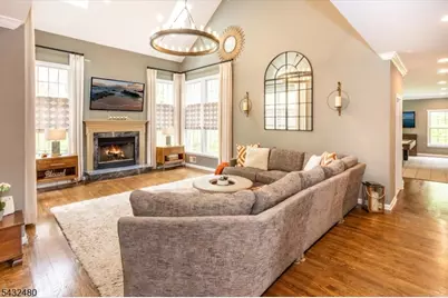 9 Edgewood Ter, Randolph Township, NJ 07869 - Photo 14
