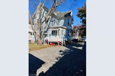 305 Stockton St, Hightstown, NJ 08520 - Photo 4