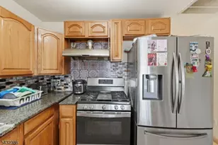 363-365 Summer St, Paterson, NJ 07501 - Photo 32