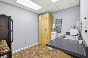 122 Central Ave, Clark Township, NJ 07066 - Photo 20