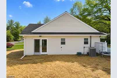 7 Lorettacong Dr, Jefferson Township, NJ 07849 - Photo 12
