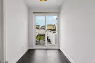 63 Garrison St, Newark, NJ 07105 - Photo 4