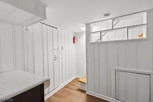 63 Garrison St, Newark, NJ 07105 - Photo 30