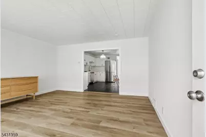 63 Garrison St, Newark, NJ 07105 - Photo 8
