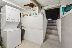63 Garrison St, Newark, NJ 07105 - Photo 28