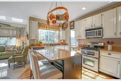 1 Carlisle Rd, Bernards Township, NJ 07920 - Photo 10
