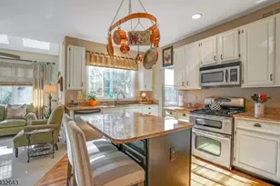 1 Carlisle Rd, Bernards Township, NJ 07920 - Photo 10