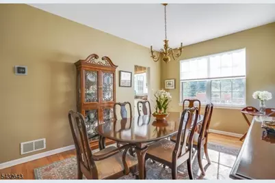 1 Carlisle Rd, Bernards Township, NJ 07920 - Photo 8