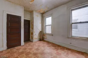 249 4th St, Newark, NJ 07107 - Photo 24