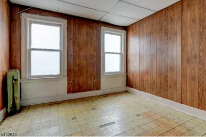 249 4th St, Newark, NJ 07107 - Photo 34