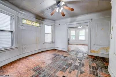 249 4th St, Newark, NJ 07107 - Photo 10