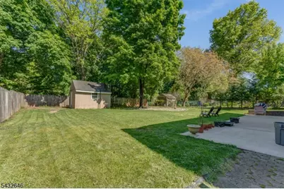 129 Chestnut St, Bridgewater, NJ 08807 - Photo 24