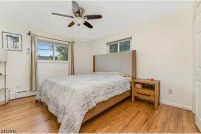 129 Chestnut St, Bridgewater, NJ 08807 - Photo 12