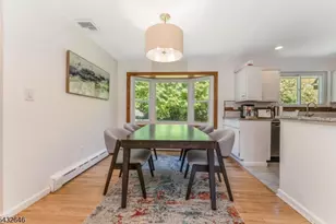 129 Chestnut St, Bridgewater, NJ 08807 - Photo 10