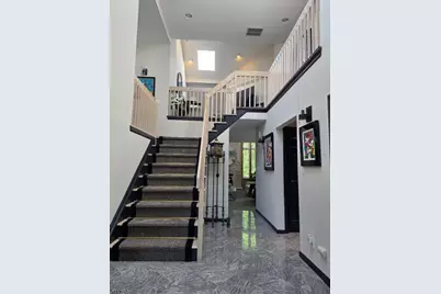 32 Robinhood Dr #32, Mountain Lakes, NJ 07046 - Photo 4
