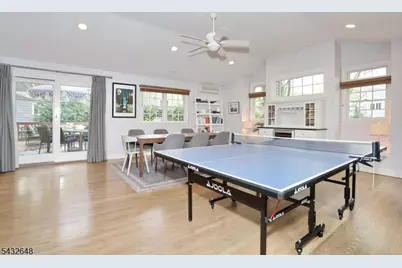 14 Chadwick Pl, Glen Rock, NJ 07452 - Photo 18
