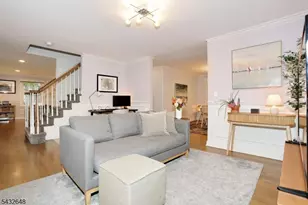 14 Chadwick Pl, Glen Rock, NJ 07452 - Photo 6