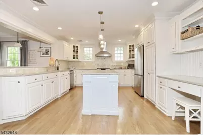 14 Chadwick Pl, Glen Rock, NJ 07452 - Photo 12