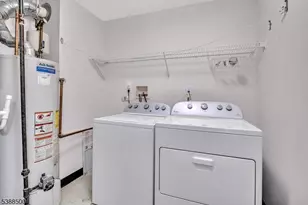 122 Williamson Ct, Bridgewater, NJ 08807 - Photo 24