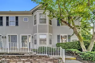 122 Williamson Ct, Bridgewater, NJ 08807 - Photo 1