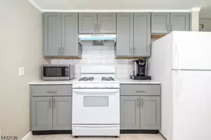 53 Wilson St / Heckman, Phillipsburg, NJ 08865 - Photo 36
