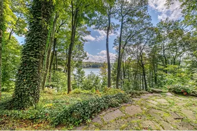 215 Aniwa Rd, Vernon, NJ 07422 - Photo 30