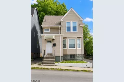 1086 18th Ave, Newark, NJ 07106 - Photo 2