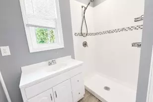 1086 18th Ave, Newark, NJ 07106 - Photo 10