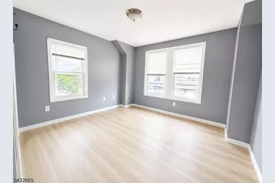 1086 18th Ave, Newark, NJ 07106 - Photo 12