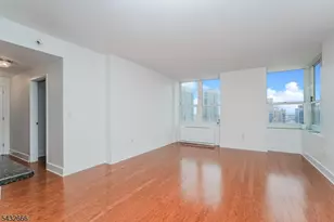 88 Morgan St, Jersey City, NJ 07302 - Photo 2