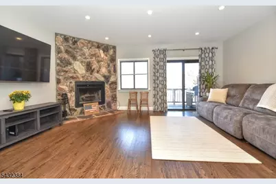 15B Brookside Hts #B, Wanaque, NJ 07465 - Photo 8
