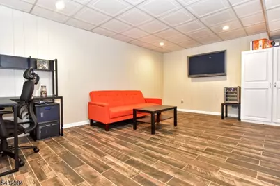 15B Brookside Hts #B, Wanaque, NJ 07465 - Photo 20