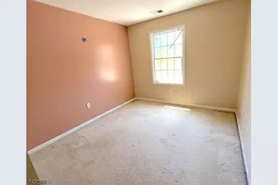 5 Magnolia Ln, Cedar Grove, NJ 07009 - Photo 12