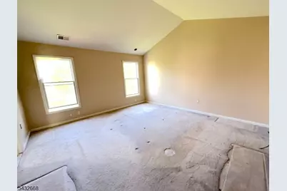 5 Magnolia Ln, Cedar Grove, NJ 07009 - Photo 18