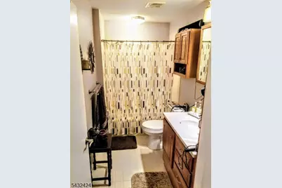13 Ray Ct, Bedminster Township, NJ 07921 - Photo 8