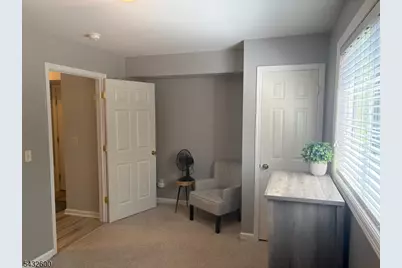 2 Port Royal Dr #6, Vernon, NJ 07462 - Photo 6