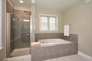 22 Muirhead Ct, Montgomery Township, NJ 08502 - Photo 24