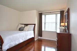 22 Muirhead Ct, Montgomery Township, NJ 08502 - Photo 28
