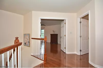 22 Muirhead Ct, Montgomery Township, NJ 08502 - Photo 18