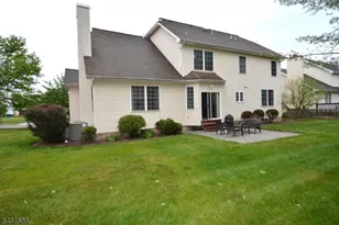 22 Muirhead Ct, Montgomery Township, NJ 08502 - Photo 30