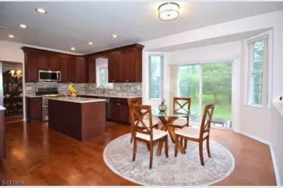 22 Muirhead Ct, Montgomery Township, NJ 08502 - Photo 12