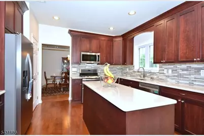 22 Muirhead Ct, Montgomery Township, NJ 08502 - Photo 10