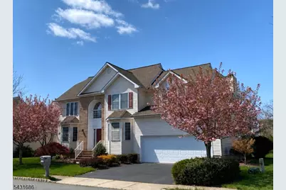 22 Muirhead Ct, Montgomery Township, NJ 08502 - Photo 2