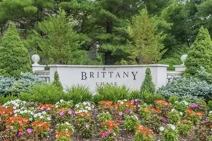 608 Brittany Dr, Wayne, NJ 07470 - Photo 30