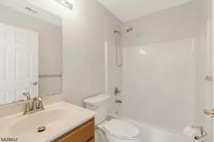 44 Chandler Ct, Hillsborough Township, NJ 08844 - Photo 20