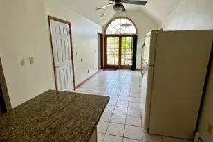 11 Demarest Pl, Piscataway Township, NJ 08854 - Photo 14