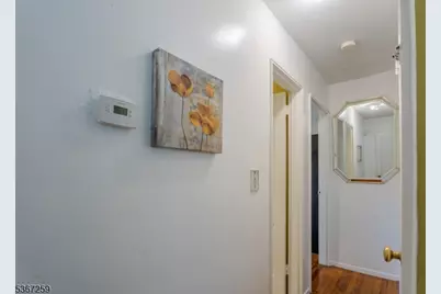 13 Independence Dr, Roselle, NJ 07203 - Photo 14